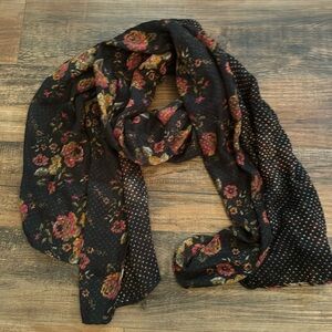 Black reverse side scarf